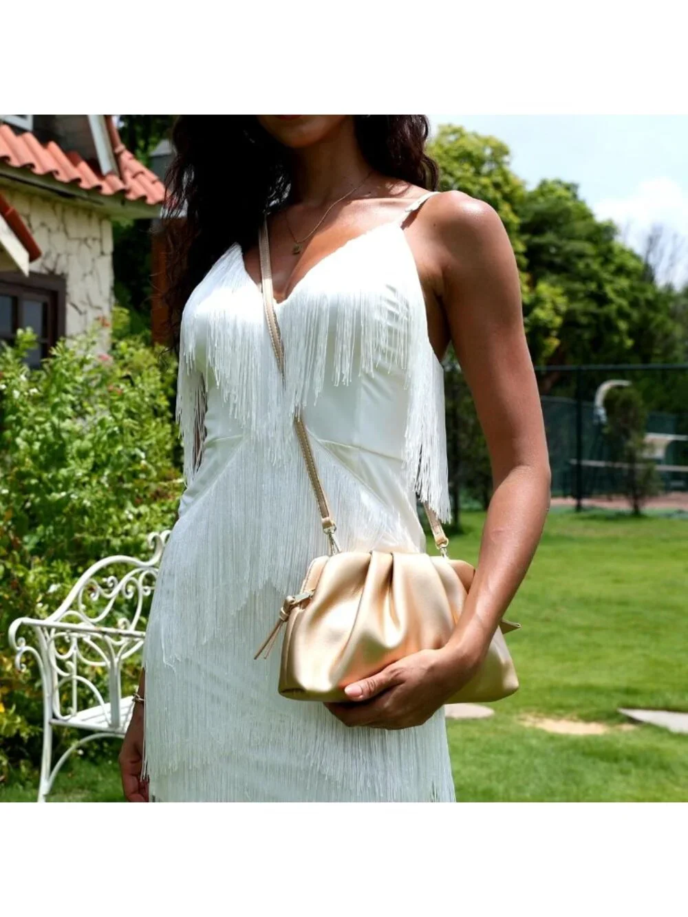 Stylish Vegan Leather Pleated Clutch Purse for Women - Chic Evening Bag with Zip